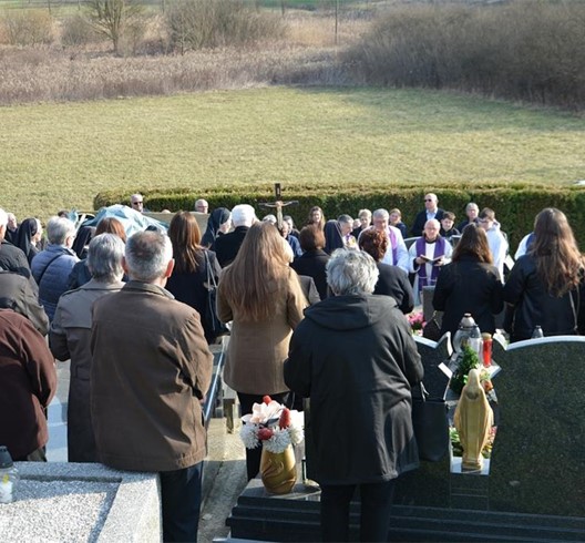 Sprovodni obredi za s. M. Milku Javornik